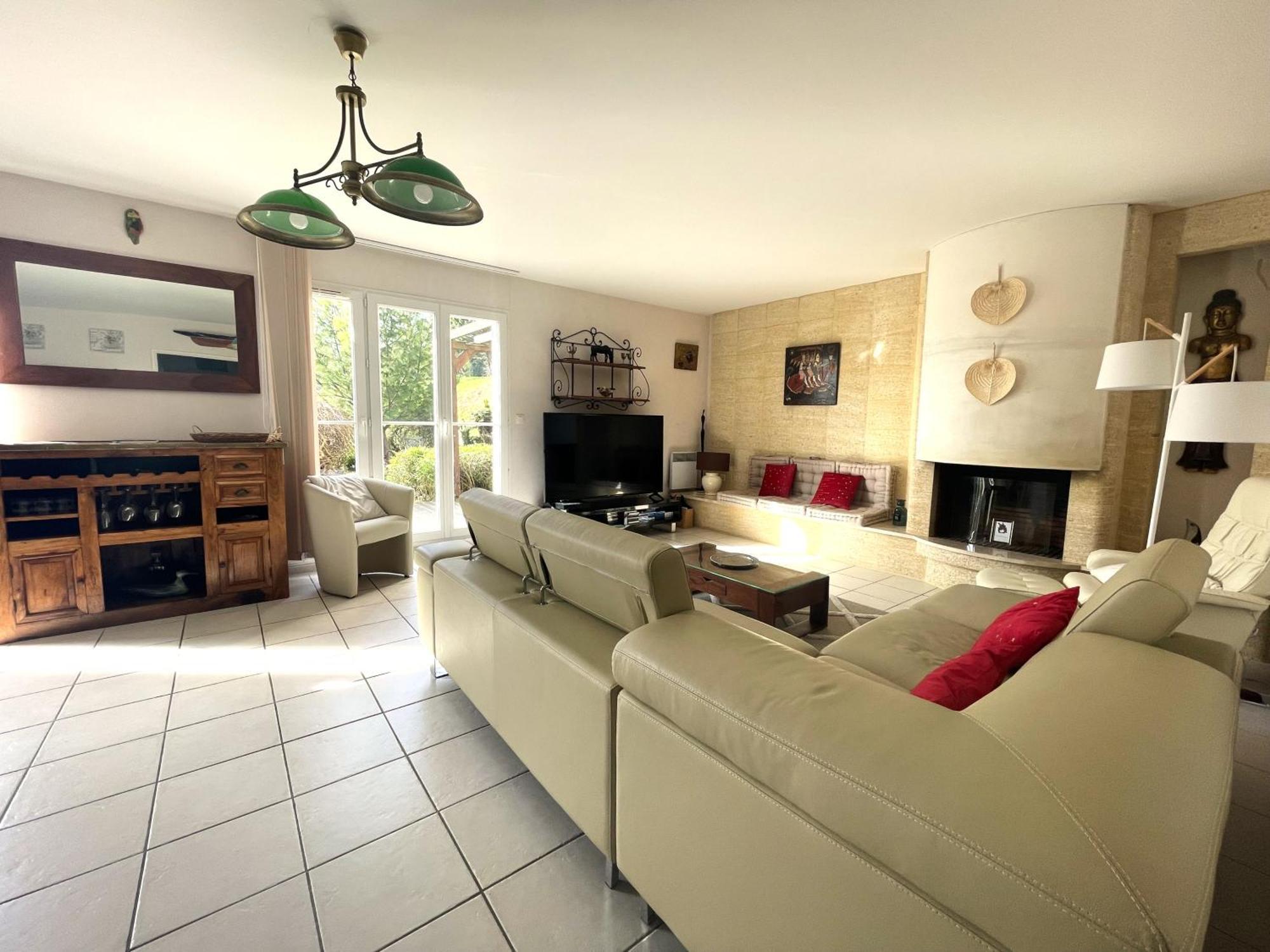 Maison Calme Et Cosy A Port-En-Bessin Pres Du Golf Et De La Mer Ngoại thất bức ảnh